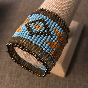 Beaded turquoise bracelet